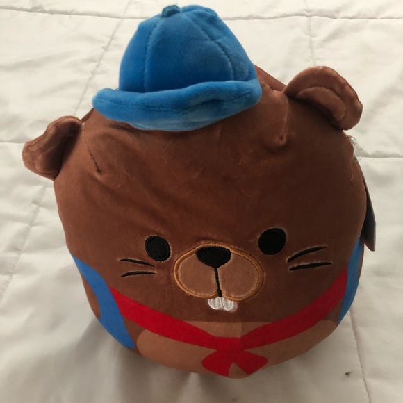 SQUISHMALLOW CHIP THE BEAVER! - Picture 2 of 4